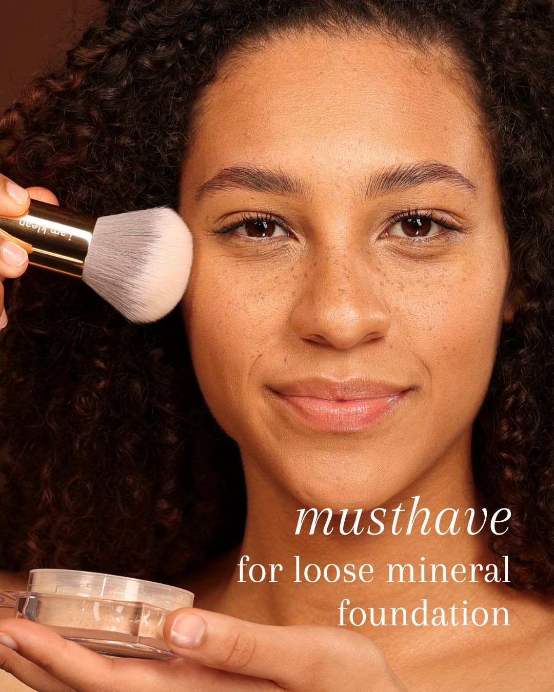 kabuki brush
